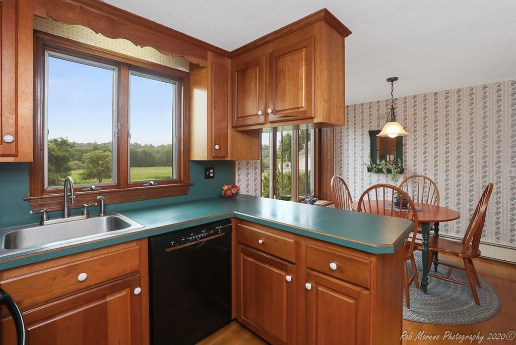 366 Linebrook Road Ipswich, MA 01938 - Photo 9 of 34