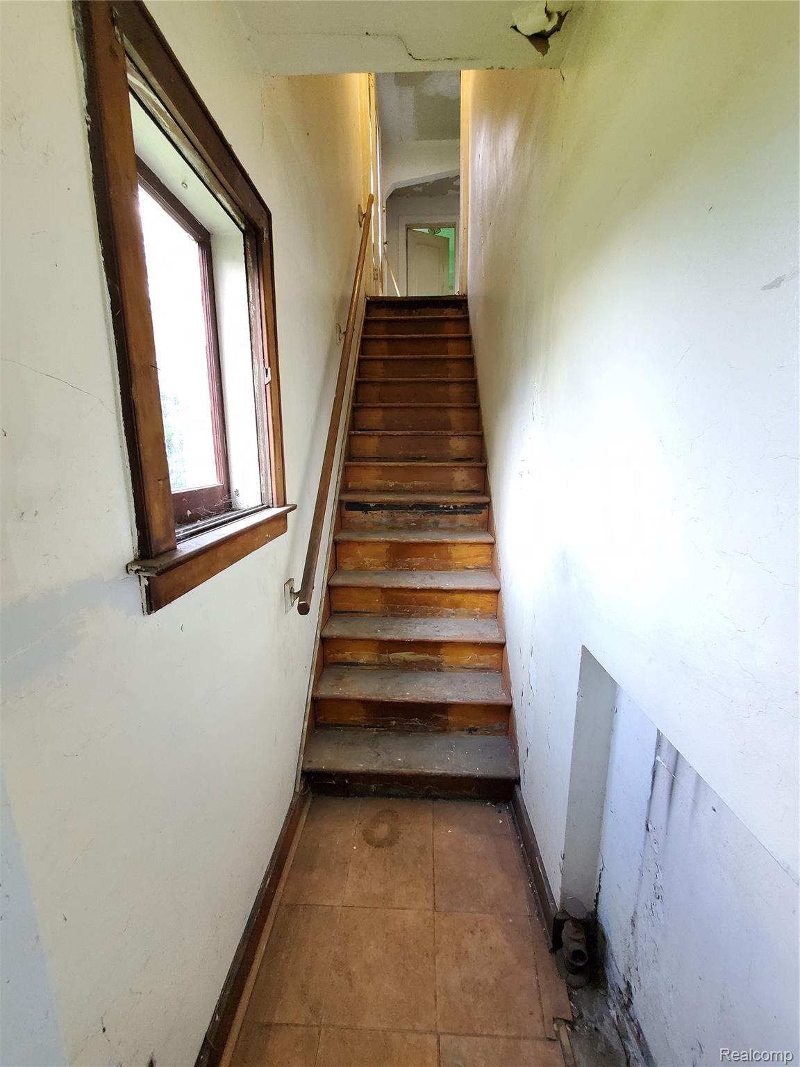 5510 Nottingham Road Detroit, MI 48224 - Photo 23 of 44 20200827_183704.jpg