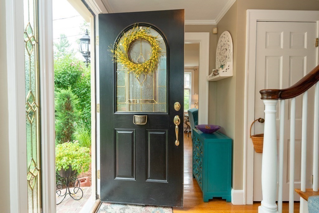 11 Strathmore Road Wakefield, MA 01880 - Photo 3 of 30 Gallery Image 3