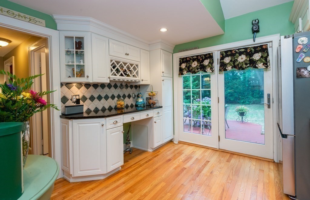 11 Strathmore Road Wakefield, MA 01880 - Photo 10 of 30 Gallery Image 10