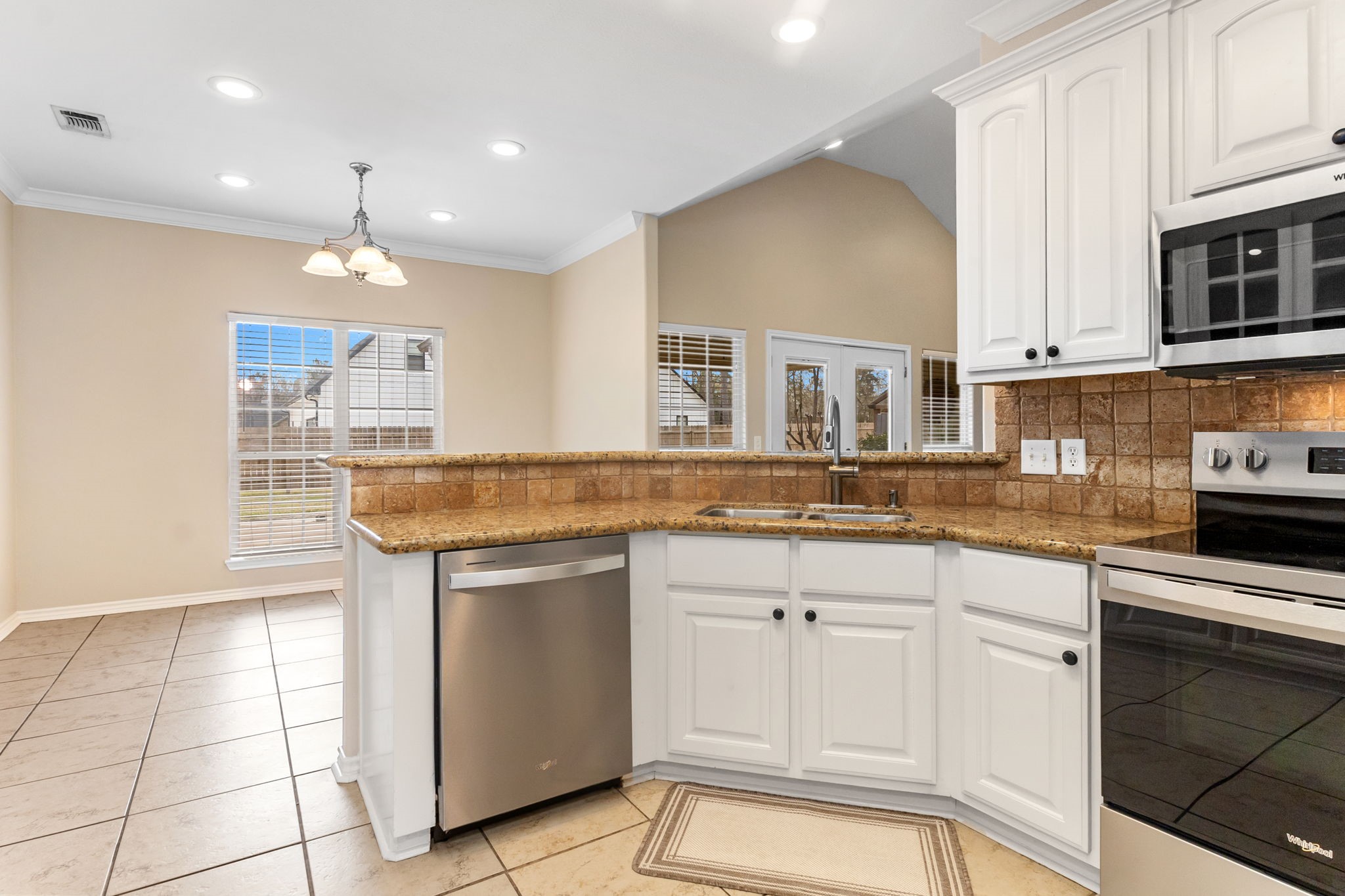 127 Copperwood Loop Lufkin, TX 75901 - Photo 17 of 50