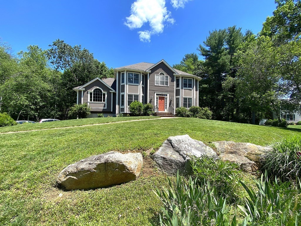 12 Sevilla Road Andover, MA 01810 - Photo 4 of 4
