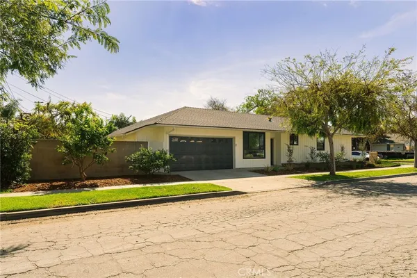 $1,399,000 | 2050 Josie Avenue, Long Beach, CA 90815