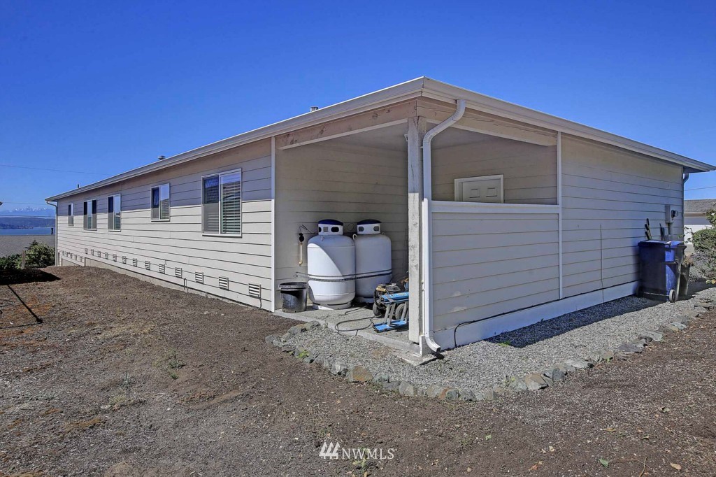 2288 Wagner Road Camano Island, WA 98282 - Photo 20 of 22