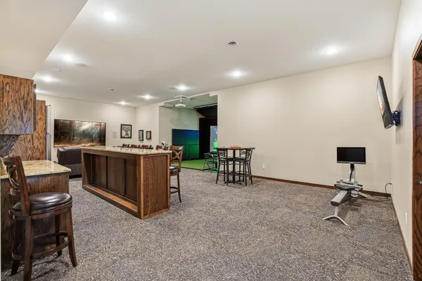 $550,000 | 2075 13th Street Northwest, Faribault, MN 55021
