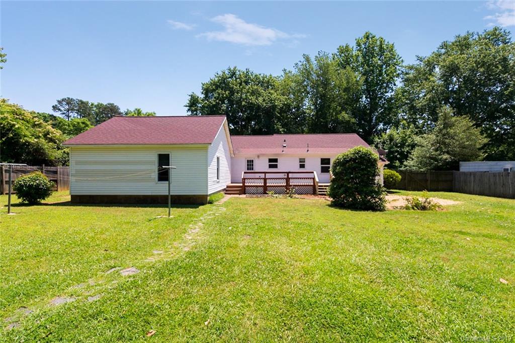 7733 Davis Road Mint Hill, NC 28227 - Photo 3 of 15 Gallery Image 3
