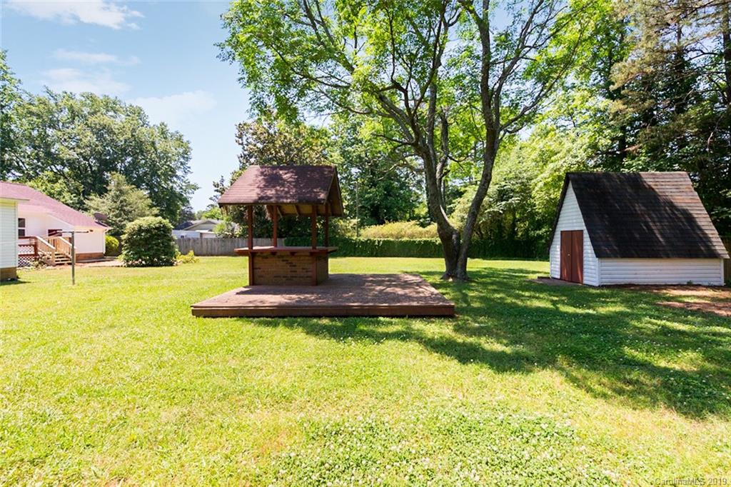 7733 Davis Road Mint Hill, NC 28227 - Photo 4 of 15 Gallery Image 4