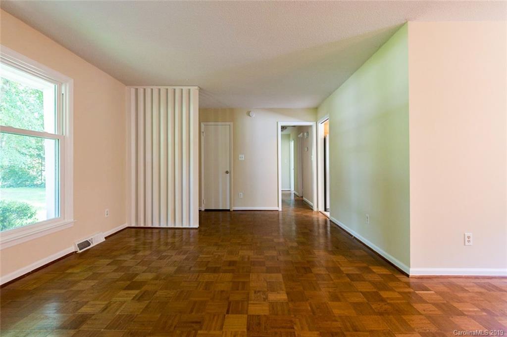 7733 Davis Road Mint Hill, NC 28227 - Photo 6 of 15 Gallery Image 6