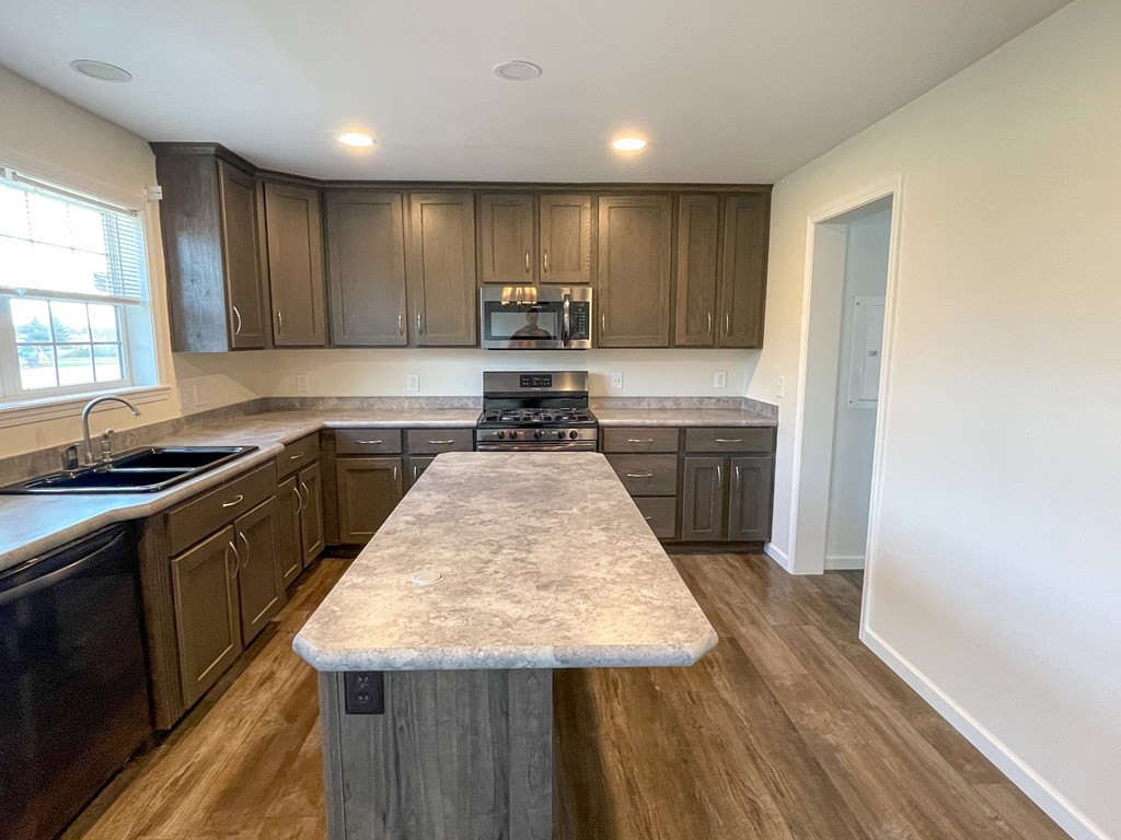 773 Durand Road Plattsburgh, NY 12901 - Photo 9 of 30 Gallery Image 9