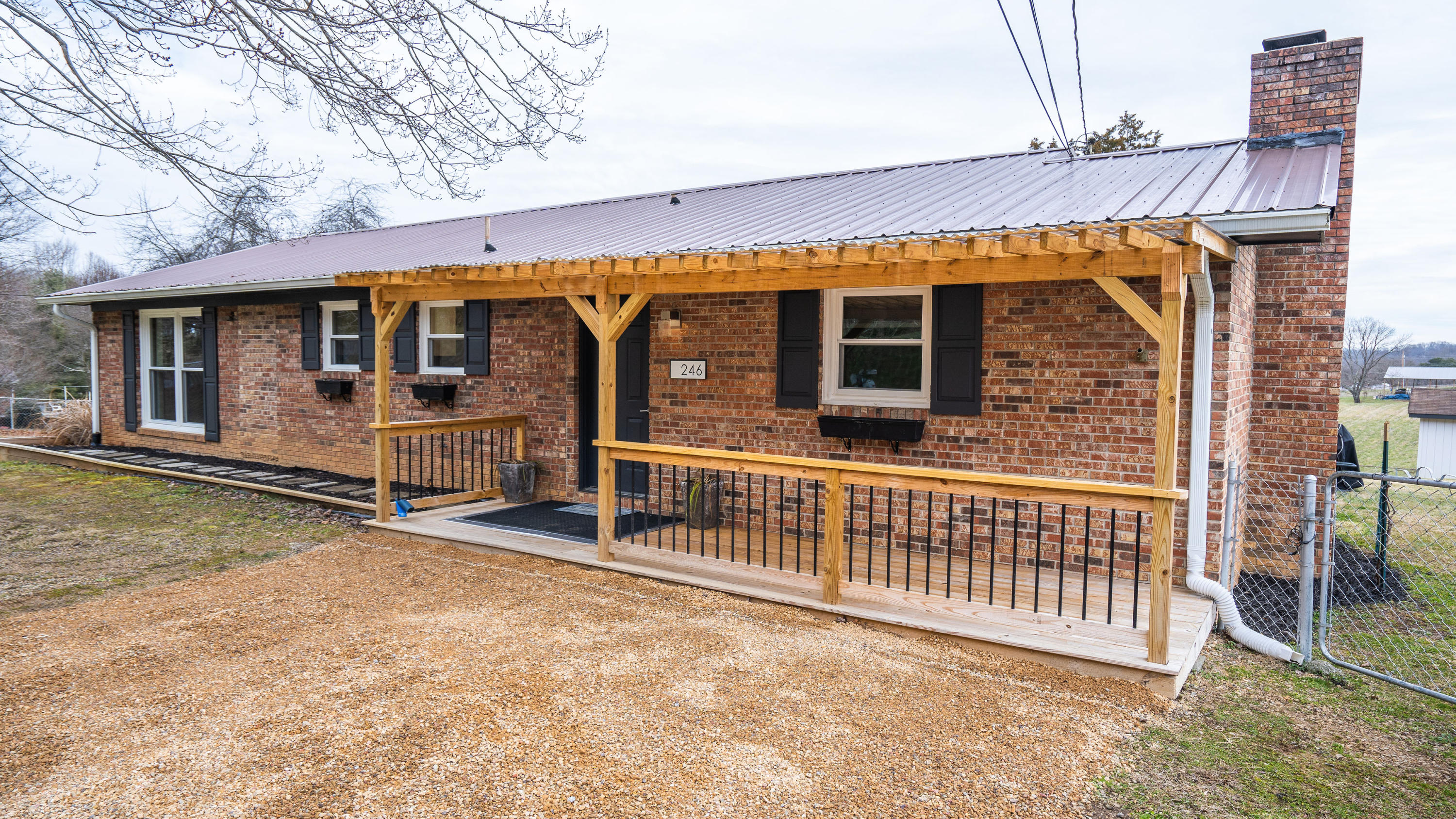 246 Shannon View Road Johnson City, TN 37615 - Photo 6 of 30 DSC05854