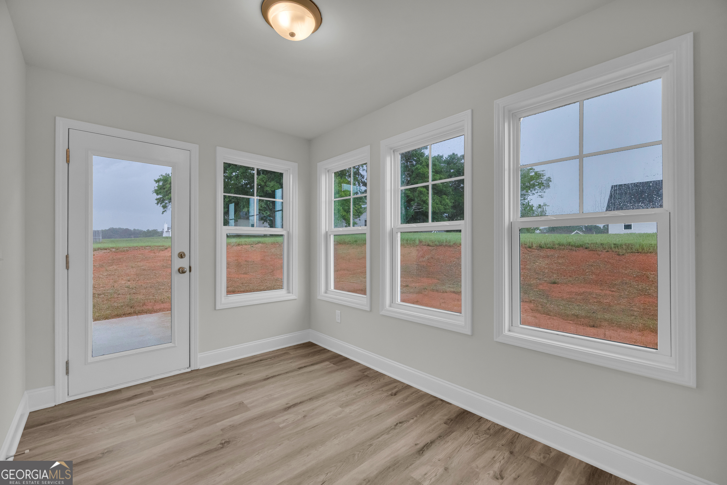 1347 South Fairview Road Lavonia, GA 30553 - Photo 3 of 62