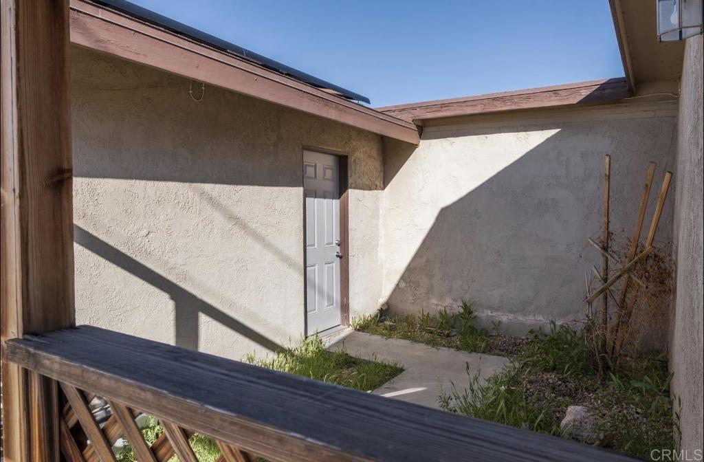 249 West Graaf Avenue Ridgecrest, CA 93555 - Photo 7 of 39