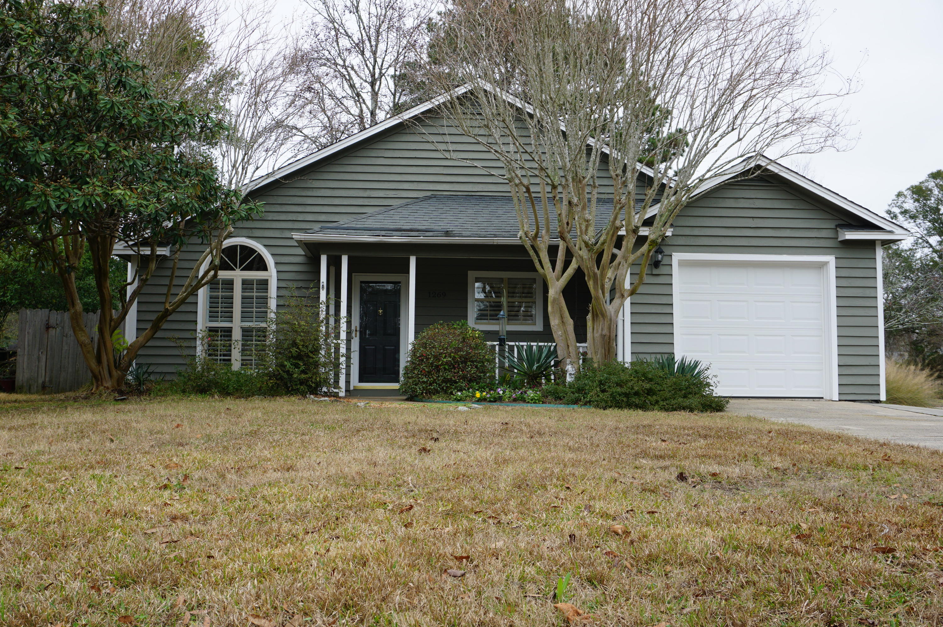 1269 Llewellyn Road Mount Pleasant, SC 29464 - Photo 31 of 32 32