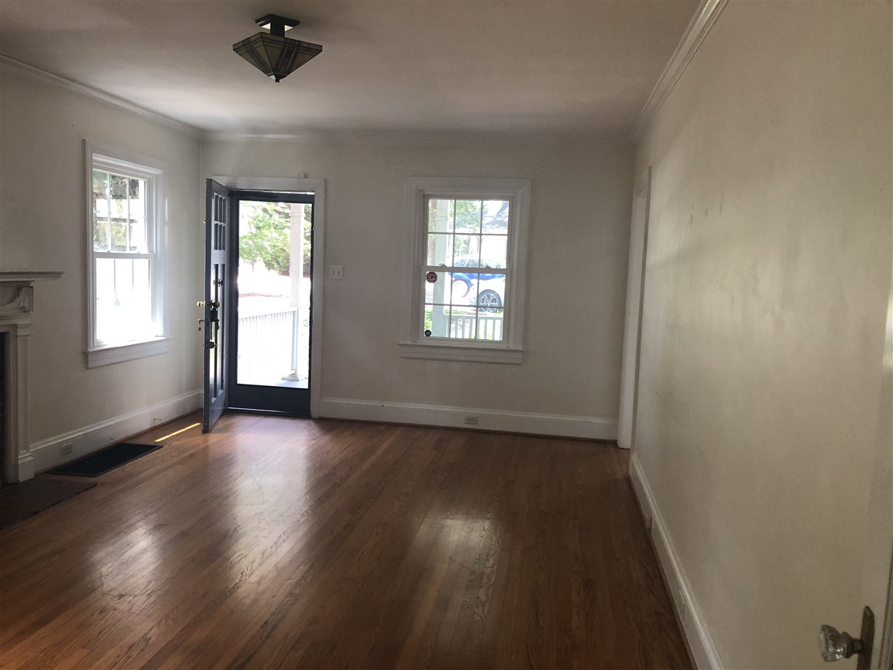 120 Georgetown Road Raleigh, NC 27608 - Photo 5 of 22 Photo 5
