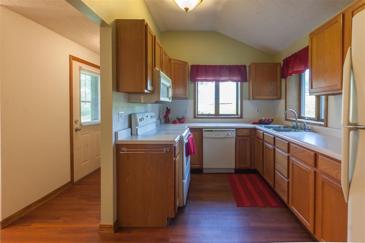 7798 South Strain Ridge Road Bloomington, IN 47401 - Photo 9 of 27 Gallery Image 9