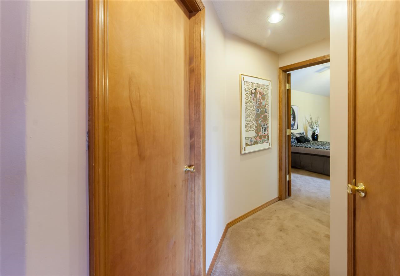 7798 South Strain Ridge Road Bloomington, IN 47401 - Photo 10 of 27 Gallery Image 10