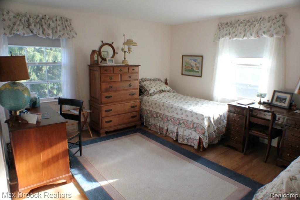 5674 Raven Road Bloomfield Hills, MI 48301 - Photo 17 of 23 Bedroom.jpg