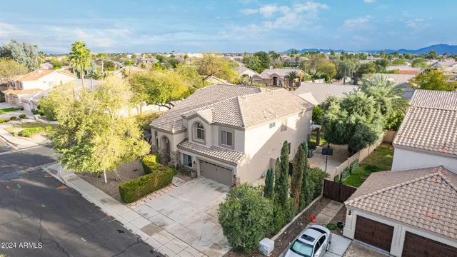 $735,000 | 2861 East Brooks Court, Gilbert, AZ 85296
