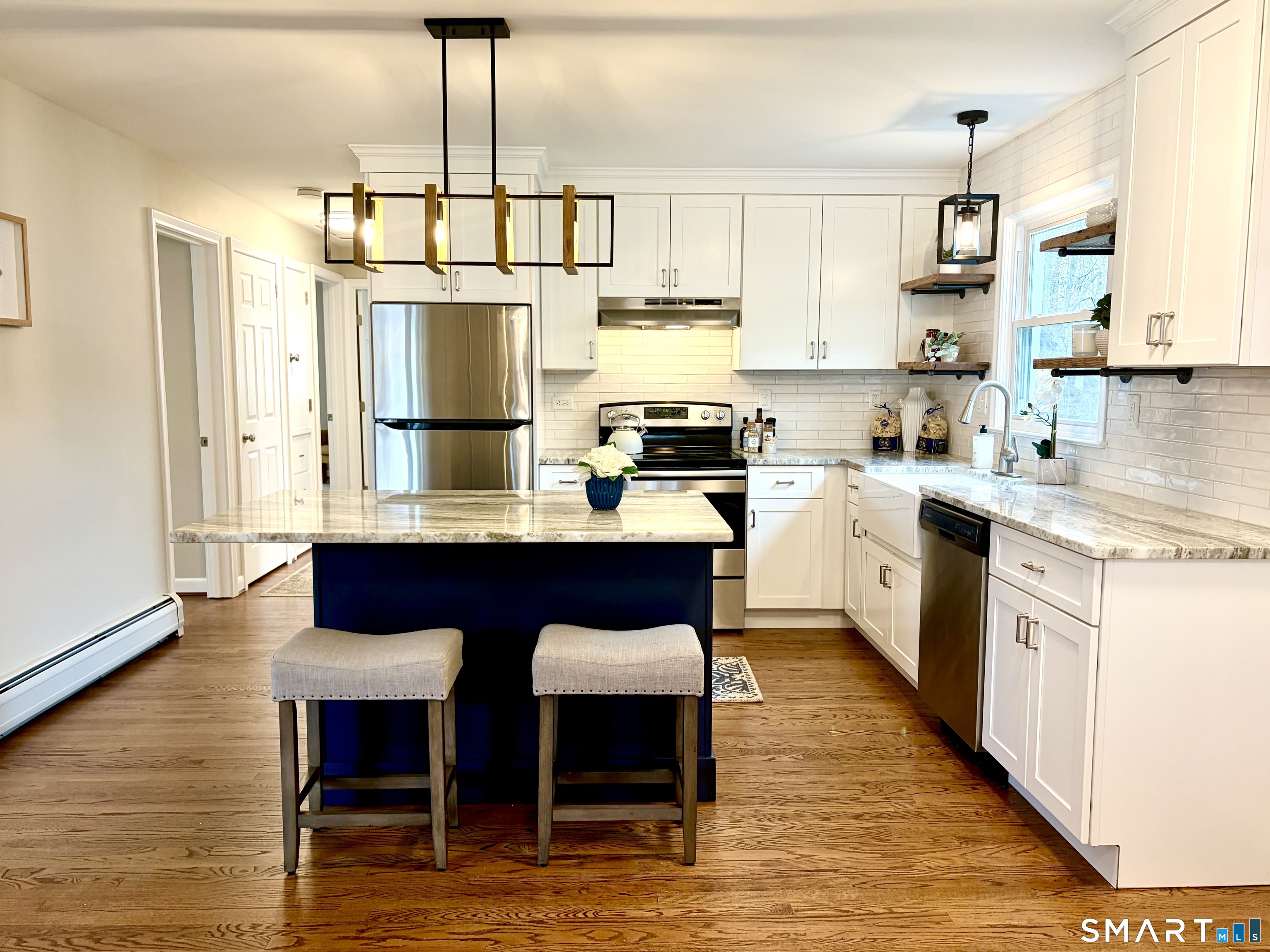 41 Haynes Road West Hartford, CT 06117 - Photo 13 of 46