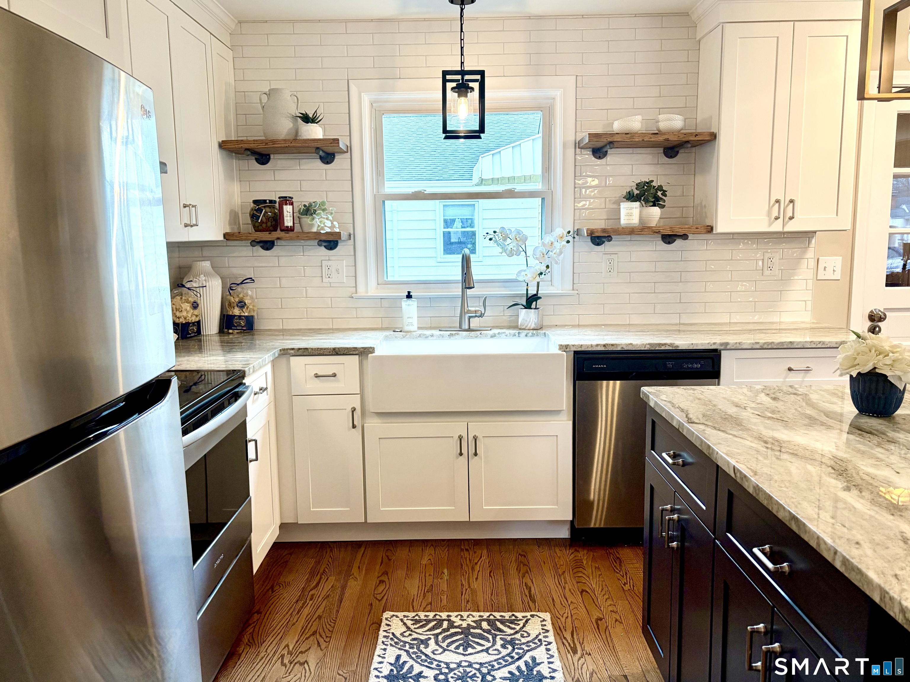 41 Haynes Road West Hartford, CT 06117 - Photo 15 of 46