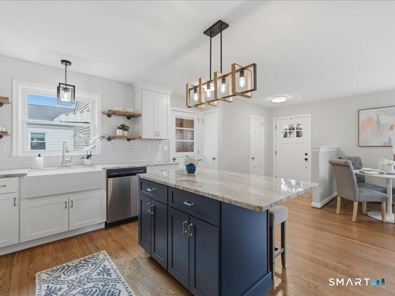 41 Haynes Road West Hartford, CT 06117 - Photo 16 of 46