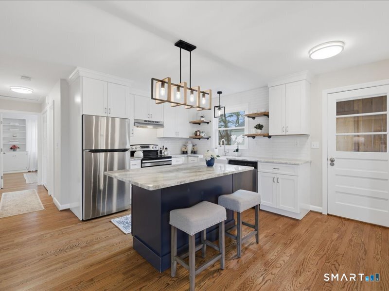 41 Haynes Road West Hartford, CT 06117 - Photo 20 of 46