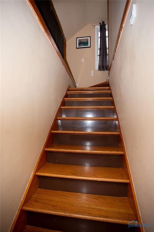 2549 Cawdor Road Oregon, OH 43616 - Photo 17 of 31 Gallery Image 17