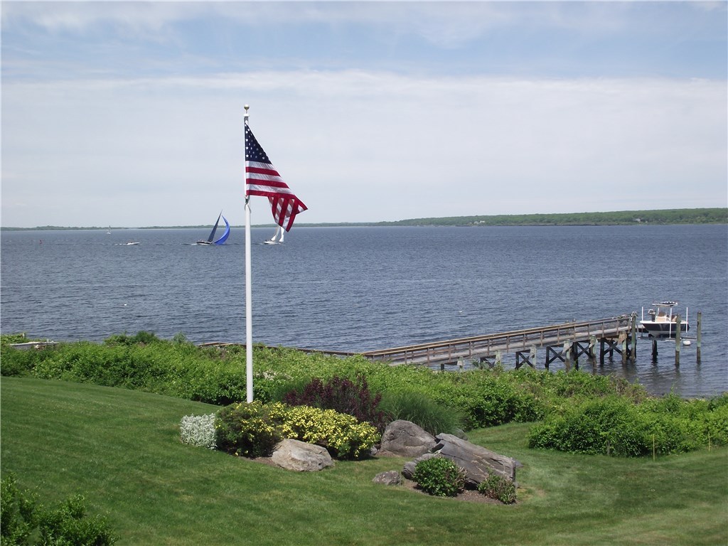 1046 East Shore Road Jamestown, RI 02835 - Photo 9 of 29