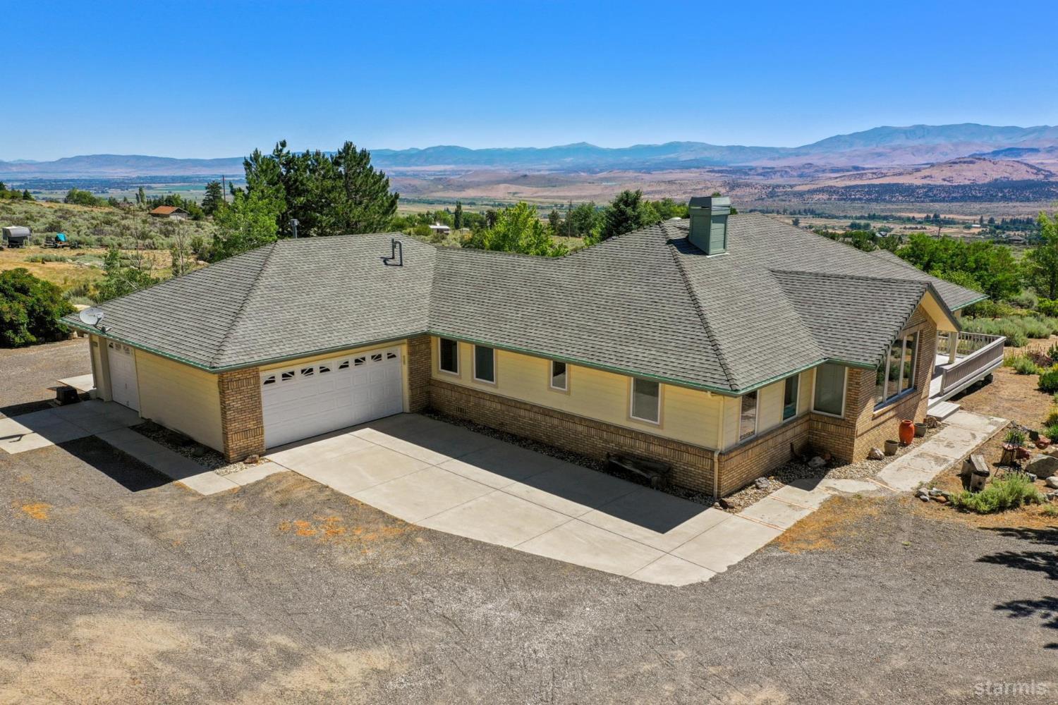 295 Nevada Road Markleeville, CA 96120 - Photo 3 of 47