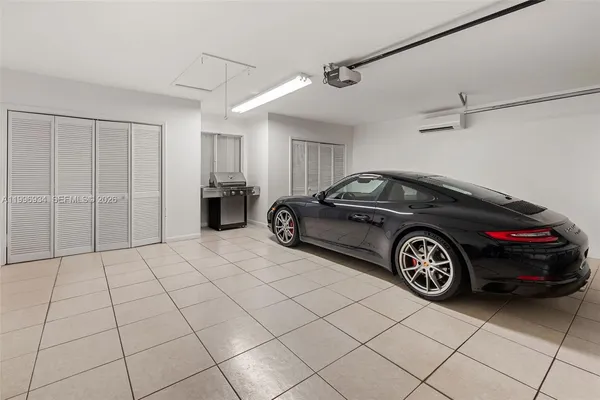 $2,880,120 | 8450 Southwest 74th Terrace, Miami, FL 33143