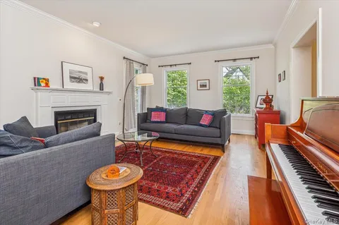 $1,775,000 | 1 Southgate Avenue, Hastings-on-Hudson, NY 10706
