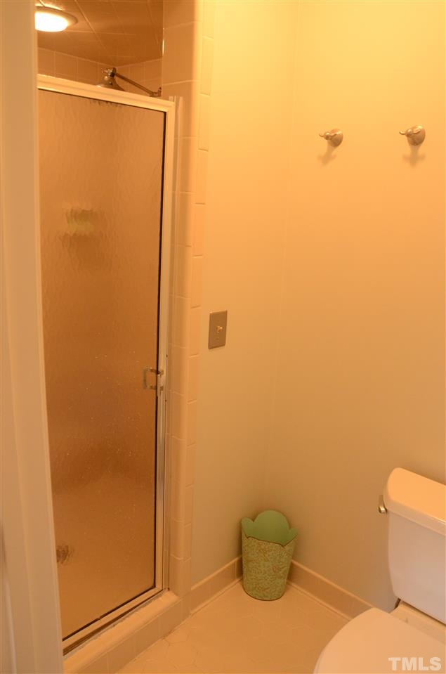 631 Crabbery Lane Raleigh, NC 27609 - Photo 12 of 18 Gallery Image 12