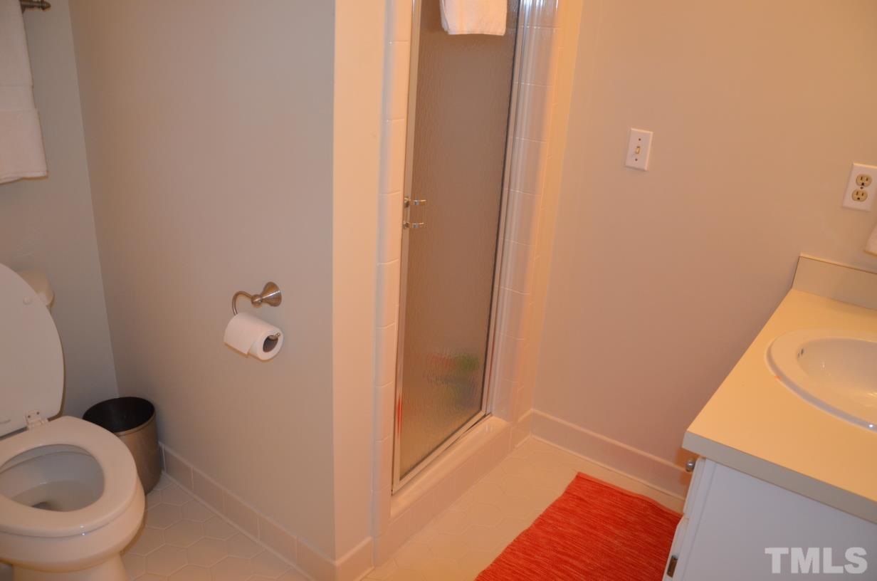 631 Crabbery Lane Raleigh, NC 27609 - Photo 15 of 18 Gallery Image 15