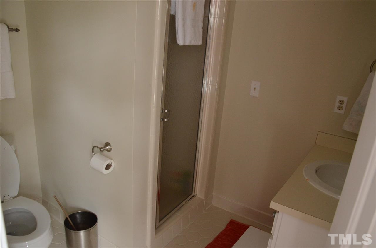 631 Crabbery Lane Raleigh, NC 27609 - Photo 18 of 18 Gallery Image 18