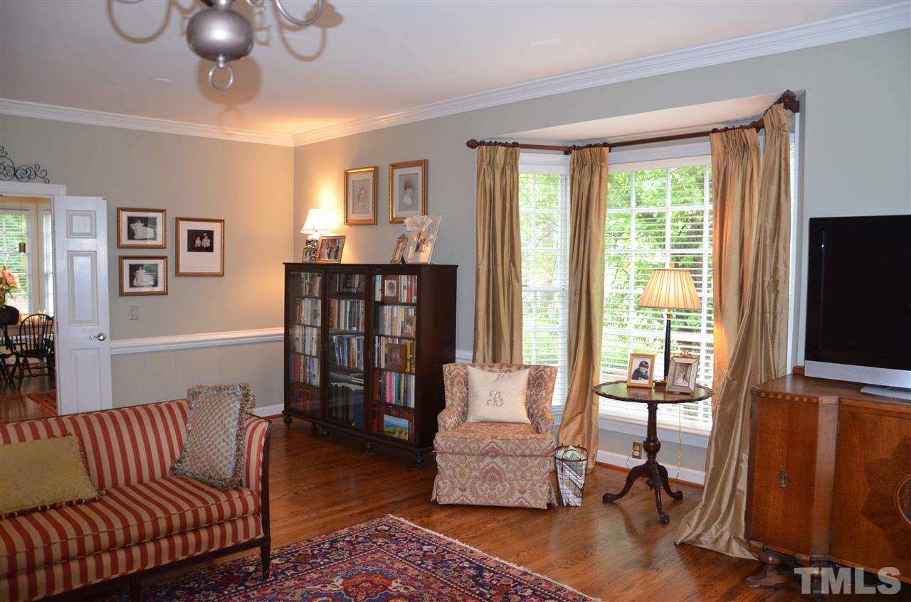 631 Crabbery Lane Raleigh, NC 27609 - Photo 5 of 18 Gallery Image 5