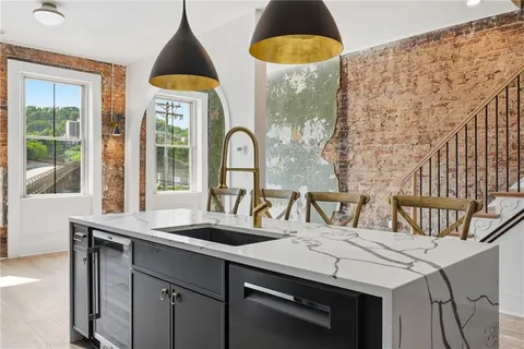 $899,000 | 3329 Liberty Avenue, Pittsburgh, PA 15201