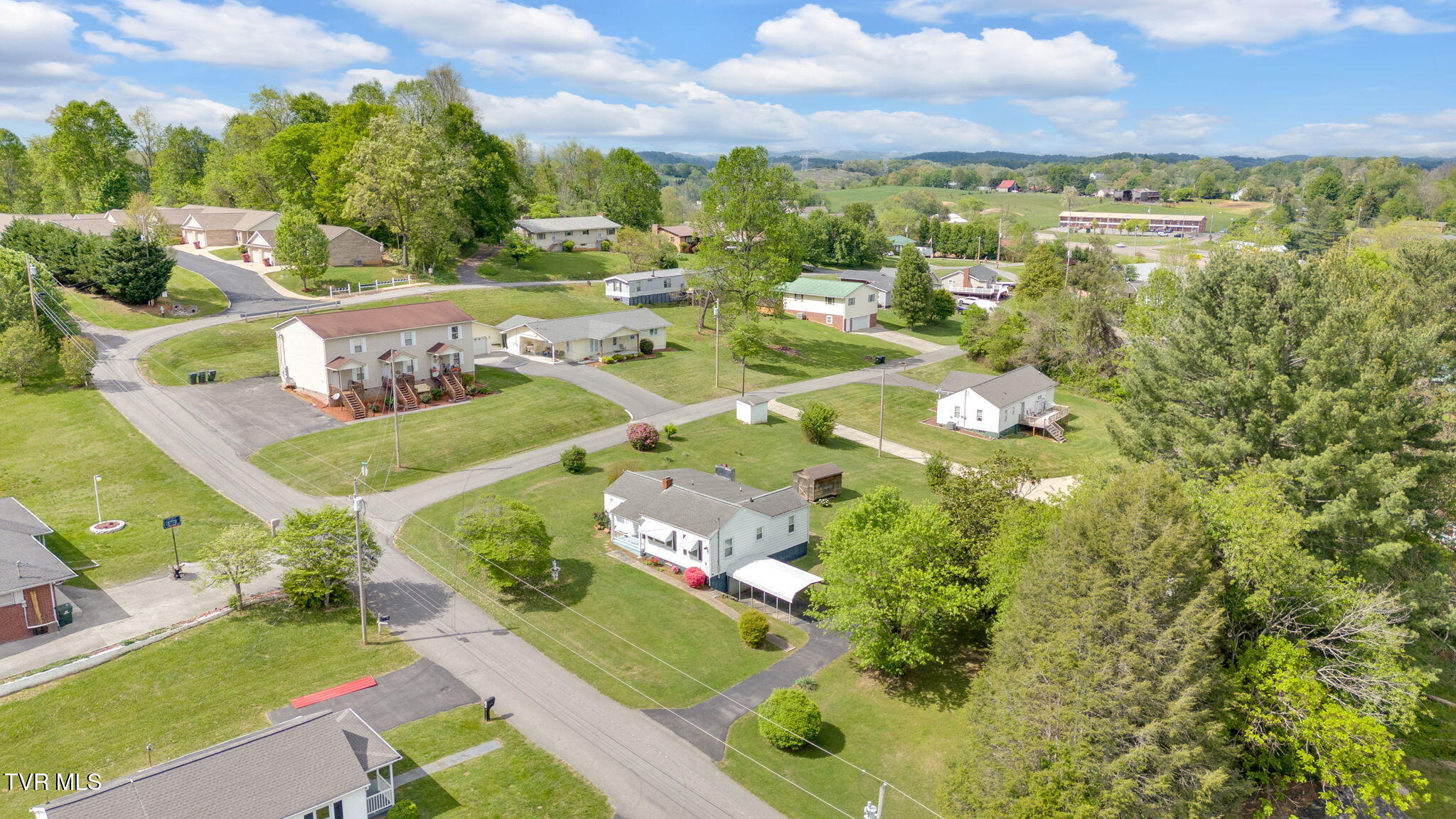 190 Browns Road Gray, TN 37615 - Photo 25 of 27 5-web-or-mls-DJI_20250424155530_0090_D