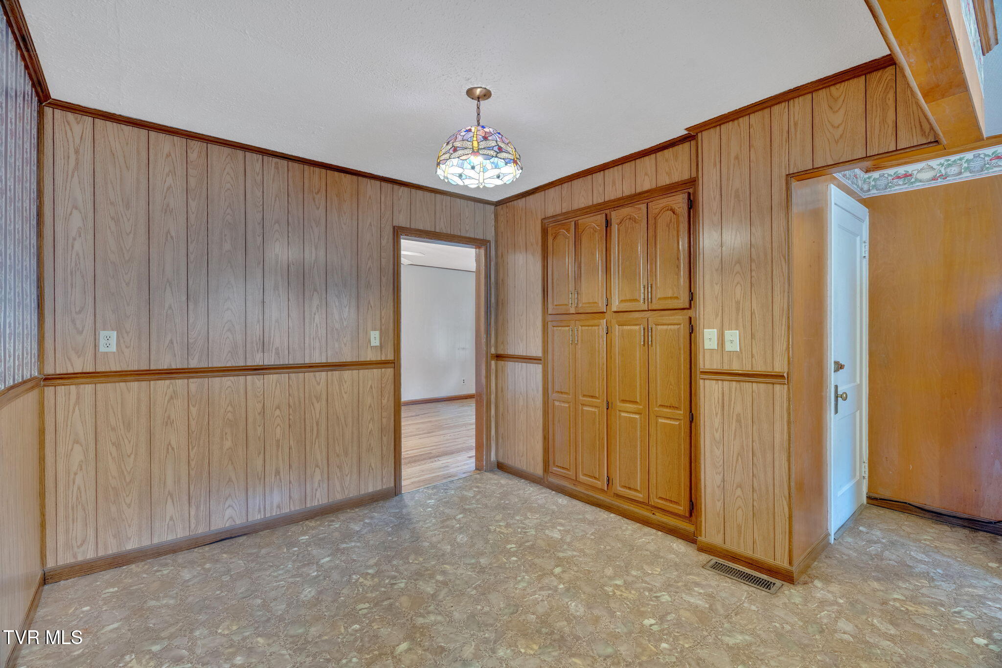 190 Browns Road Gray, TN 37615 - Photo 6 of 27 12-web-or-mls-DSC07447