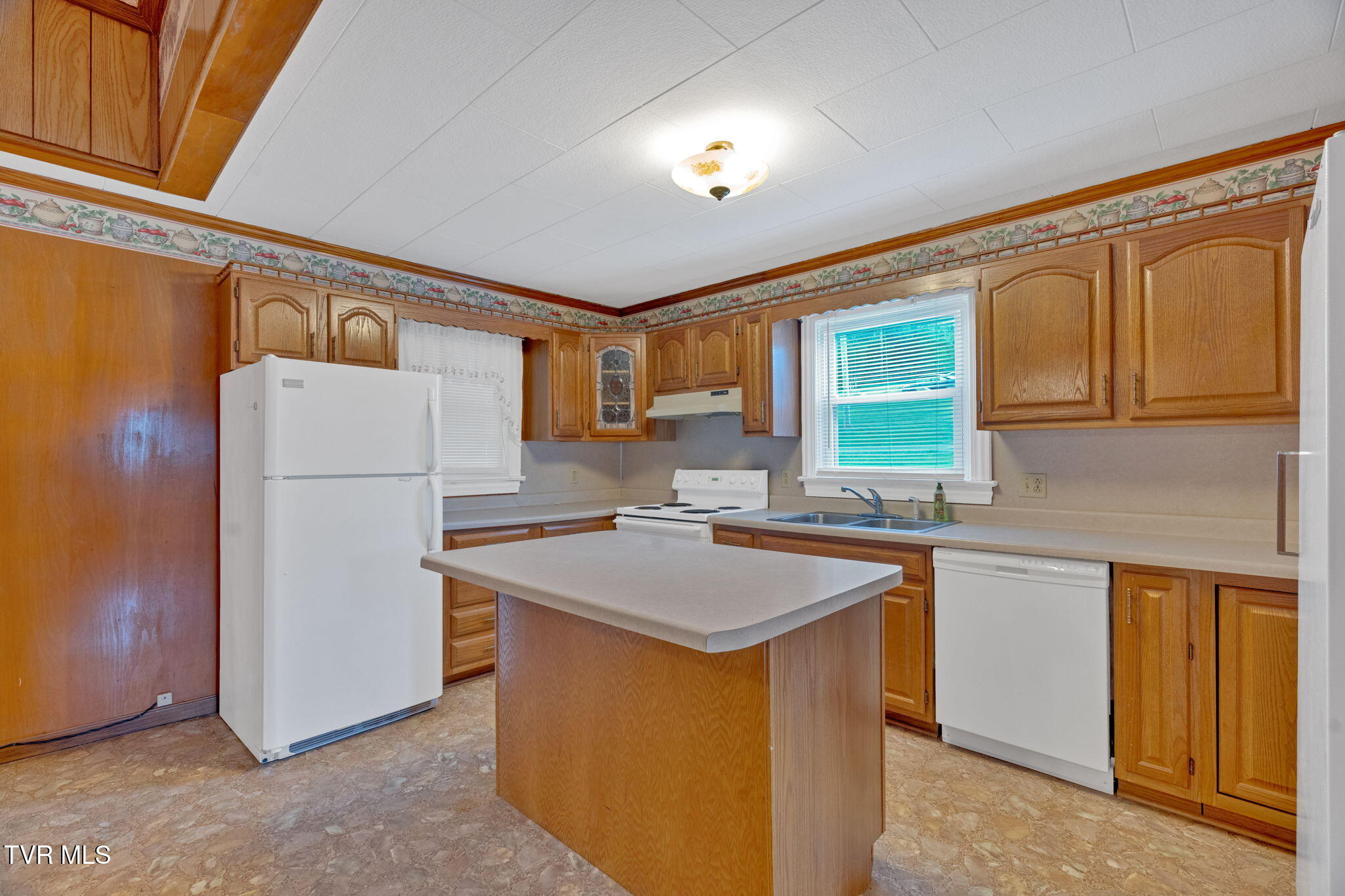 190 Browns Road Gray, TN 37615 - Photo 7 of 27 13-web-or-mls-DSC07450