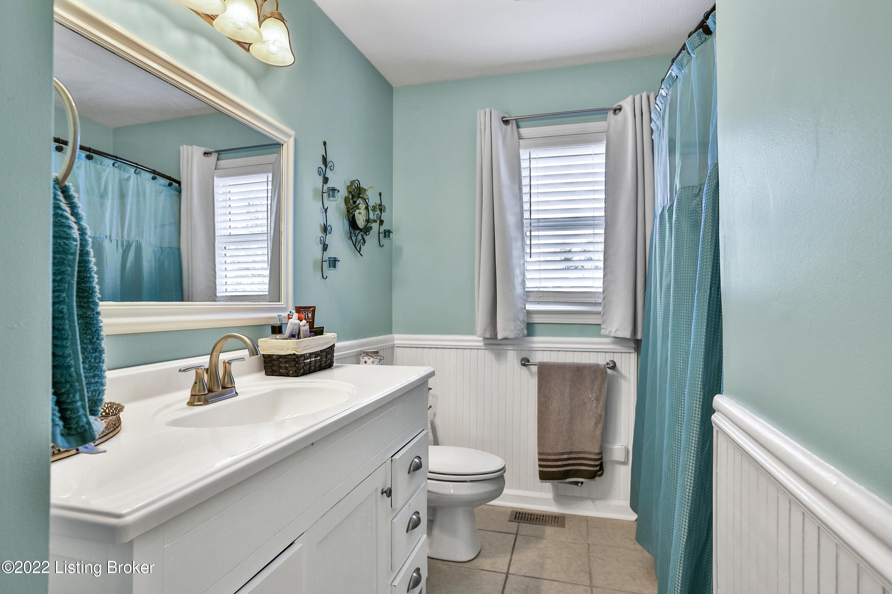 213 Rolling Ridge Way Simpsonville, KY 40067 - Photo 20 of 30 213-rolling-ridge-026