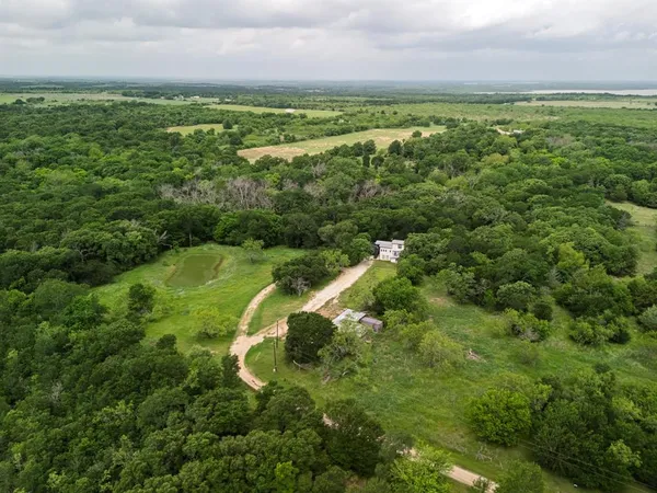 $459,000 | 20880 North Fm 709, Hubbard, TX 76648