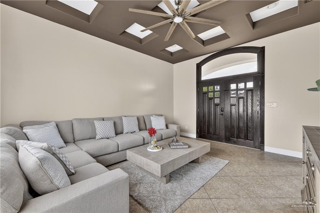 2715 Rhett Drive Pharr, TX 78577 - Photo 3 of 26
