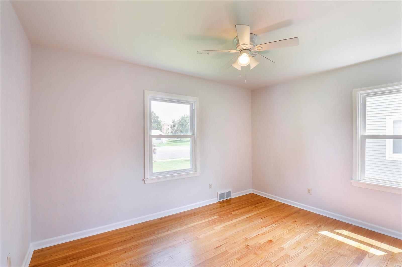 8281 Morgan Ford Road St. Louis, MO 63123 - Photo 8 of 12 Gallery Image 8