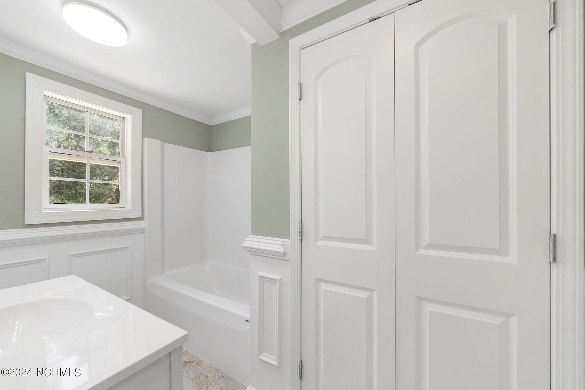 287 Murphys Store Road Rose Hill, NC 28458 - Photo 12 of 27 Bathroom One is conveniently located to a nearby Bedroom One, yet perfect for entertaining. It has a full sized Linen Closet!!!!