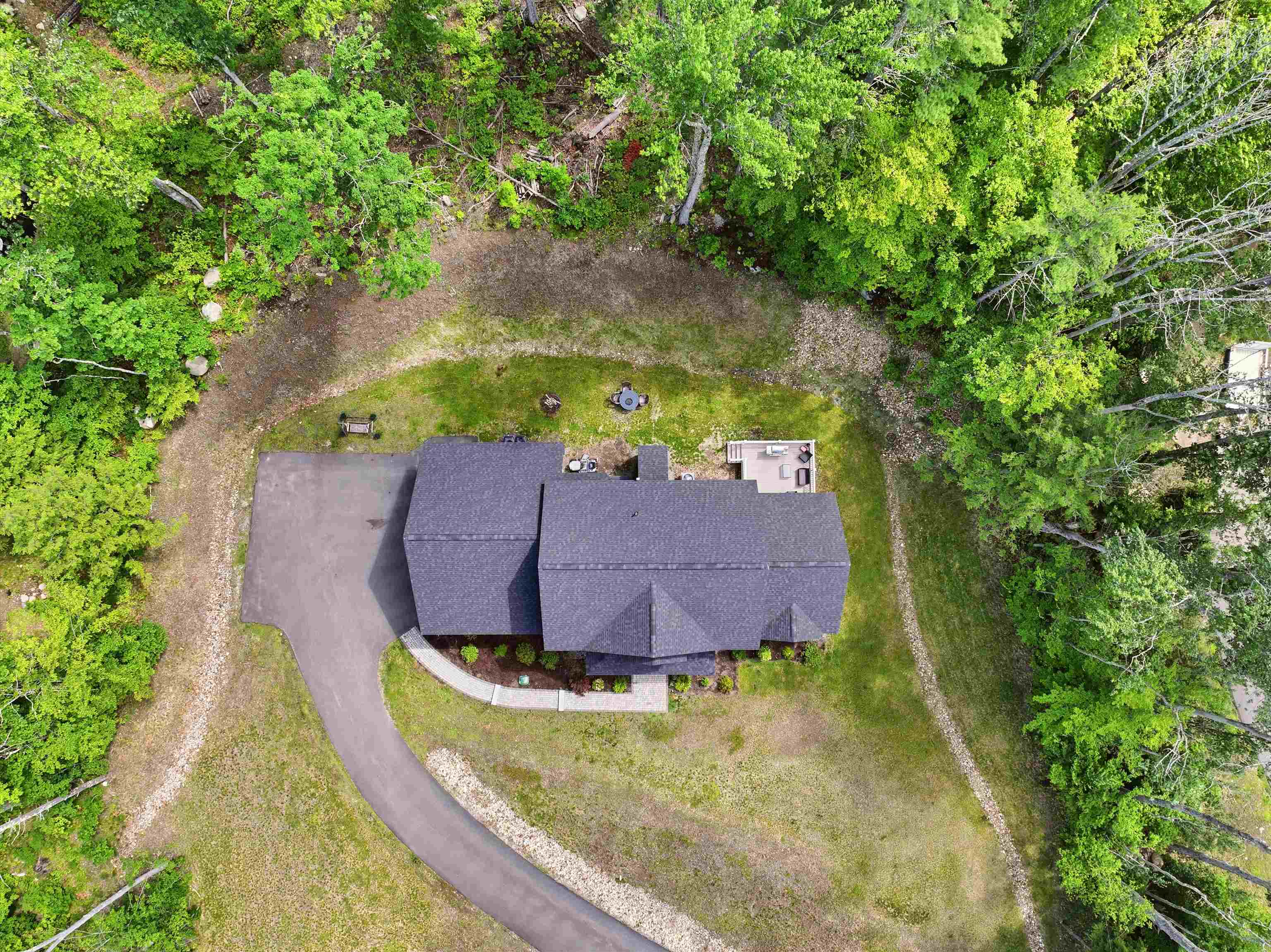 316 Montelona Road Goffstown, NH 03045 - Photo 50 of 60