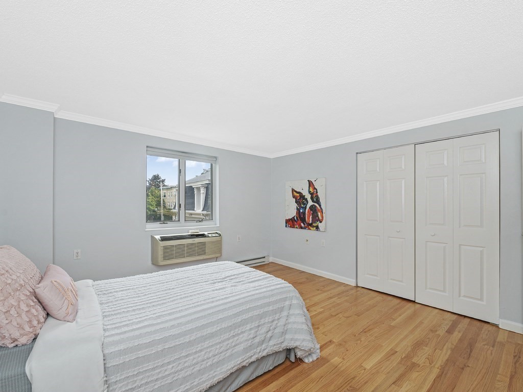 66 Winchester Street, Unit 101 Brookline, MA 02446 - Photo 18 of 25