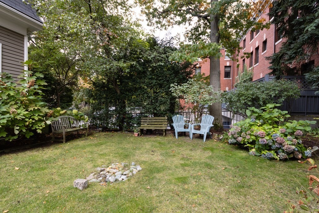 66 Winchester Street, Unit 101 Brookline, MA 02446 - Photo 22 of 25