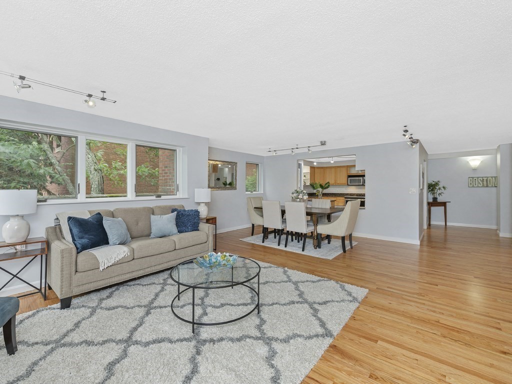 66 Winchester Street, Unit 101 Brookline, MA 02446 - Photo 6 of 25