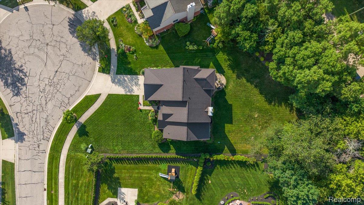 3359 Paddington Court Rochester, MI 48309 - Photo 12 of 63 26-3359 Paddington Ct-26.jpg
