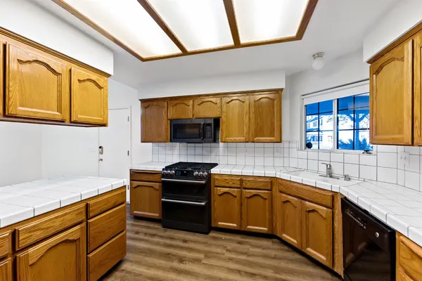 $550,000 | 22 North Bliss Avenue, Clovis, CA 93611